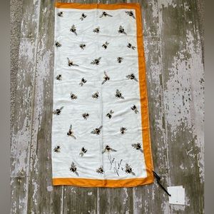 Victoria Beckham for Target  Gold White Black Bee Print Scarf/Wrap NWT